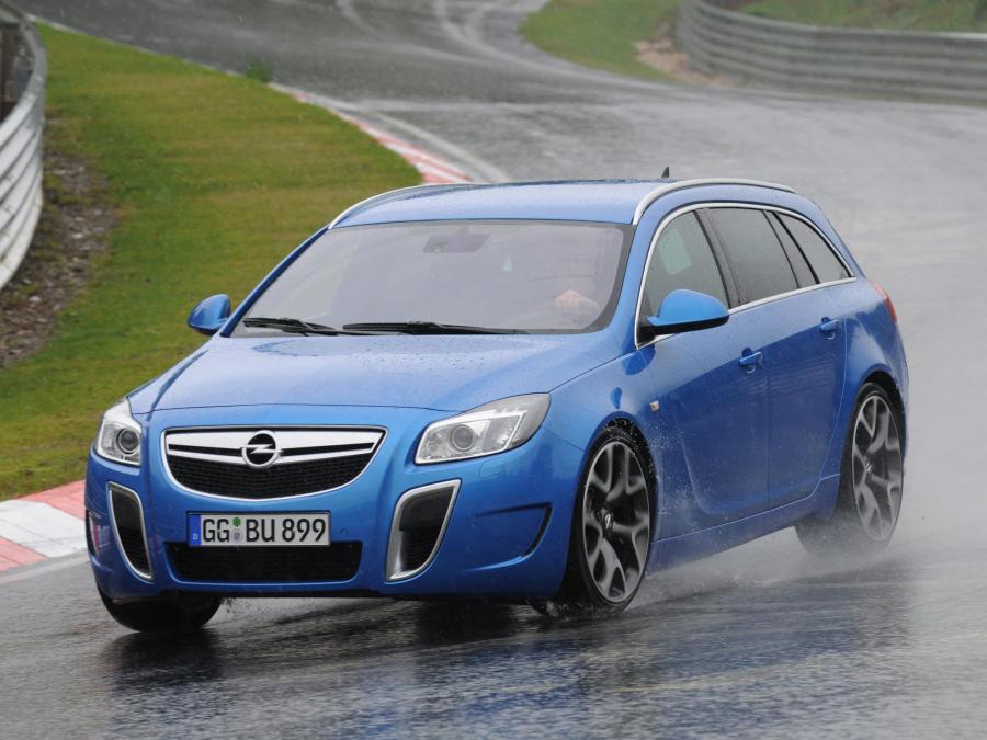  Opel Insignia OPC Sports Tourer 2009 года  (фото 30 из 49)